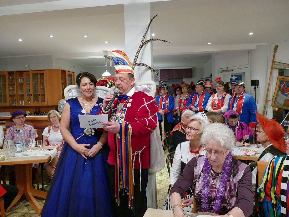 Frauenkarneval der kfd im Landhotel Weinrich (Foto: Karl-Franz Thiede)